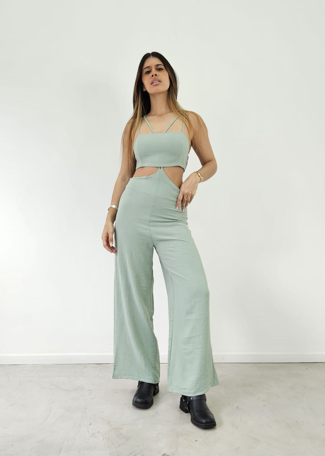 Conjunto Cut Out OLIVÉA