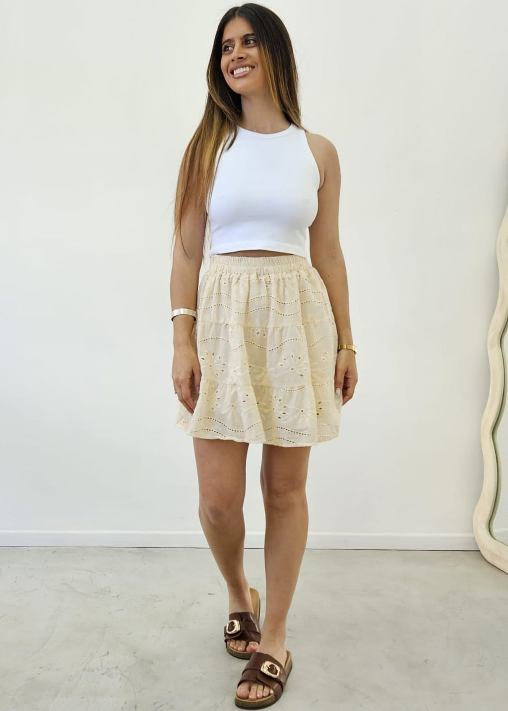 Falda Bordada Olivia