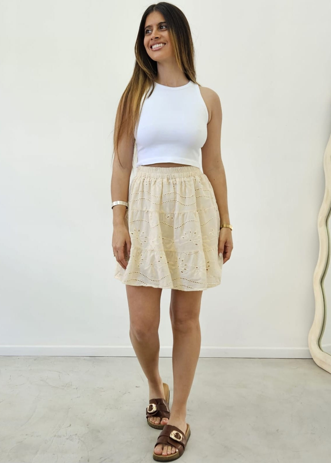 Falda Bordada Olivia